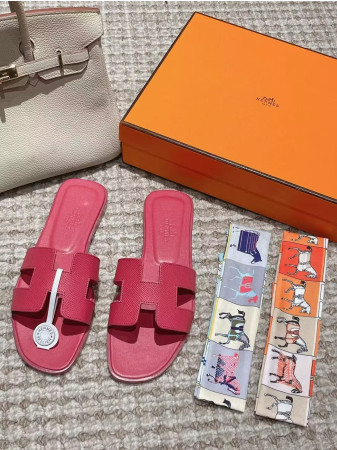 UA Hermès Oran sandal