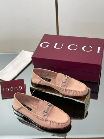 UA Gucci Gigi Loafer