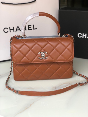 CHANEL FLAP BAG WITH TOP HANDLE 6.6 × 9.8 × 4.7 in