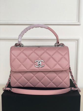CHANEL FLAP BAG WITH TOP HANDLE 6.6 × 9.8 × 4.7 in