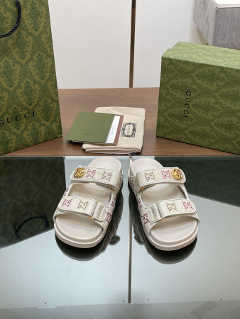 UA GUCCI WOMEN'S SANDAL WITH DOUBLE G