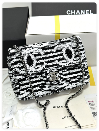Chanel Sequin Flap Bag 14x21x8cm