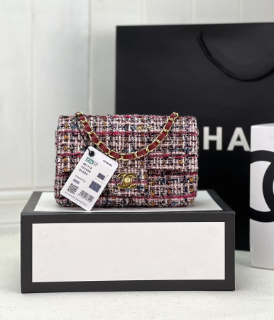 CHANEL MINI CLASSIC 11.12 HANDBAG Tweed & Gold-Tone Metal 4.7 × 7.8 × 2.3 in