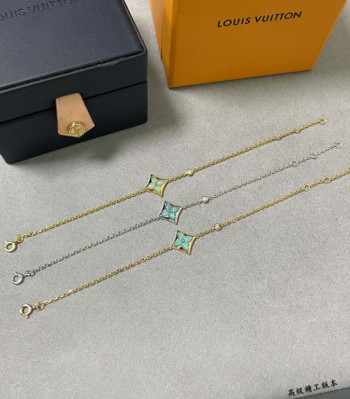 Louis Vuitton Amazonite Squar Bracelet