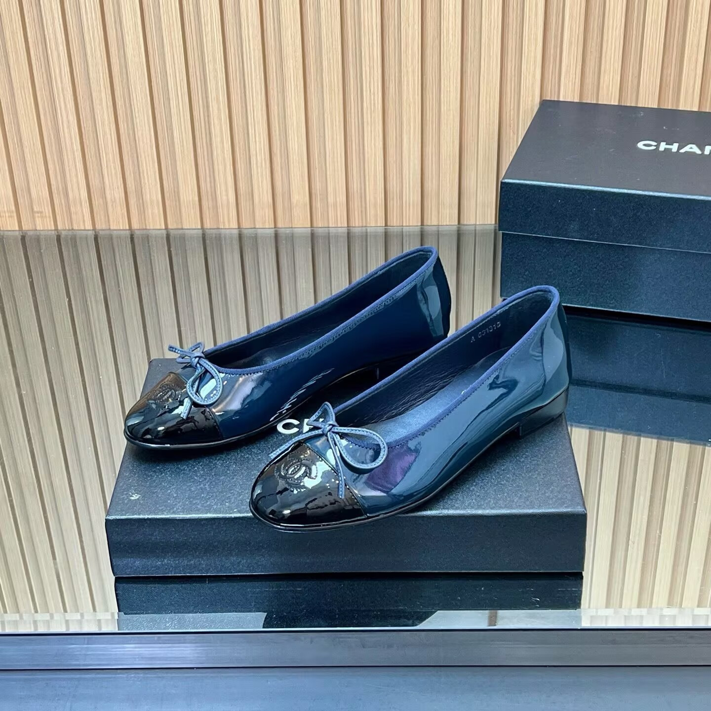 UA Chanel Ballet flats