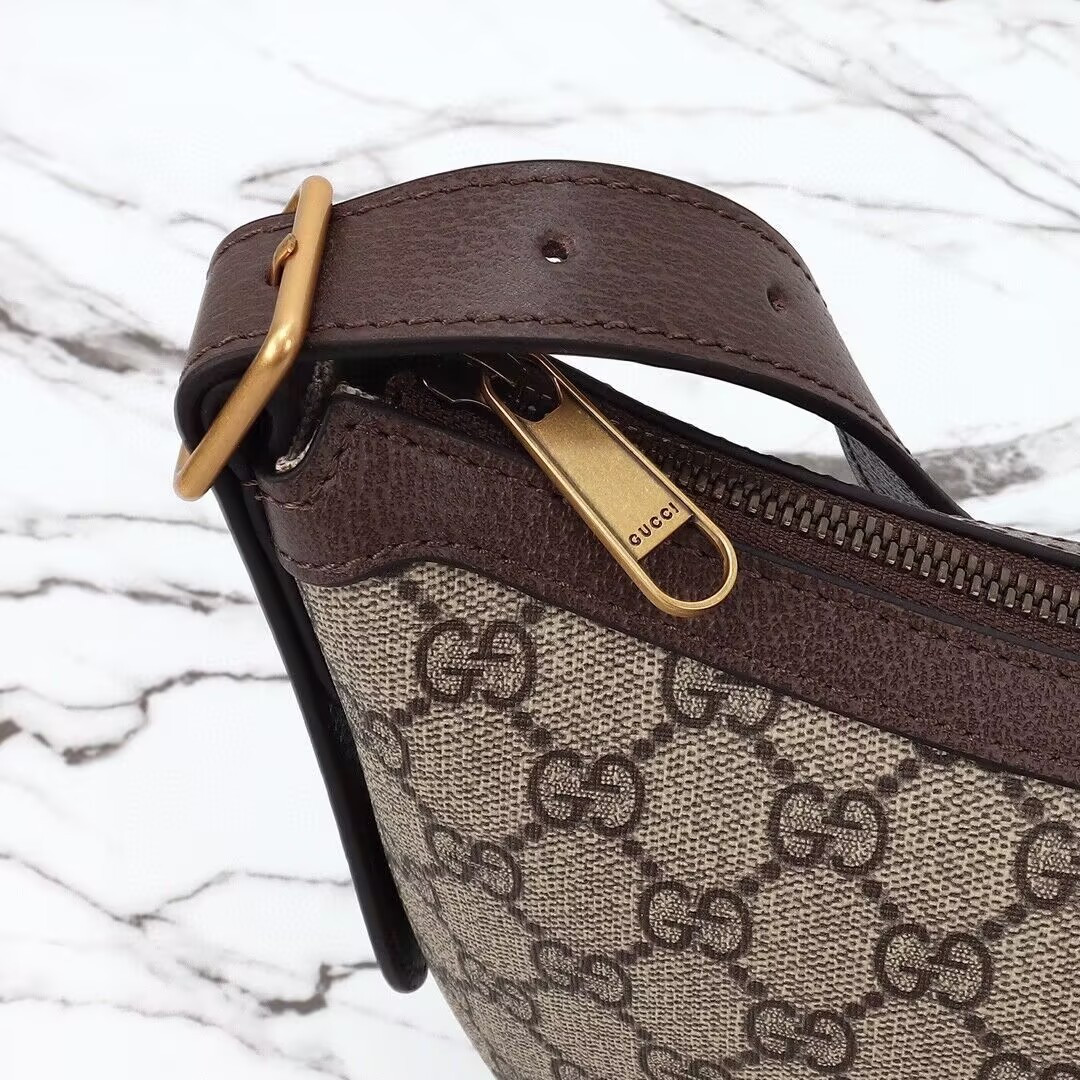 Gucci Crossbody Bag 30x22x5.5cm