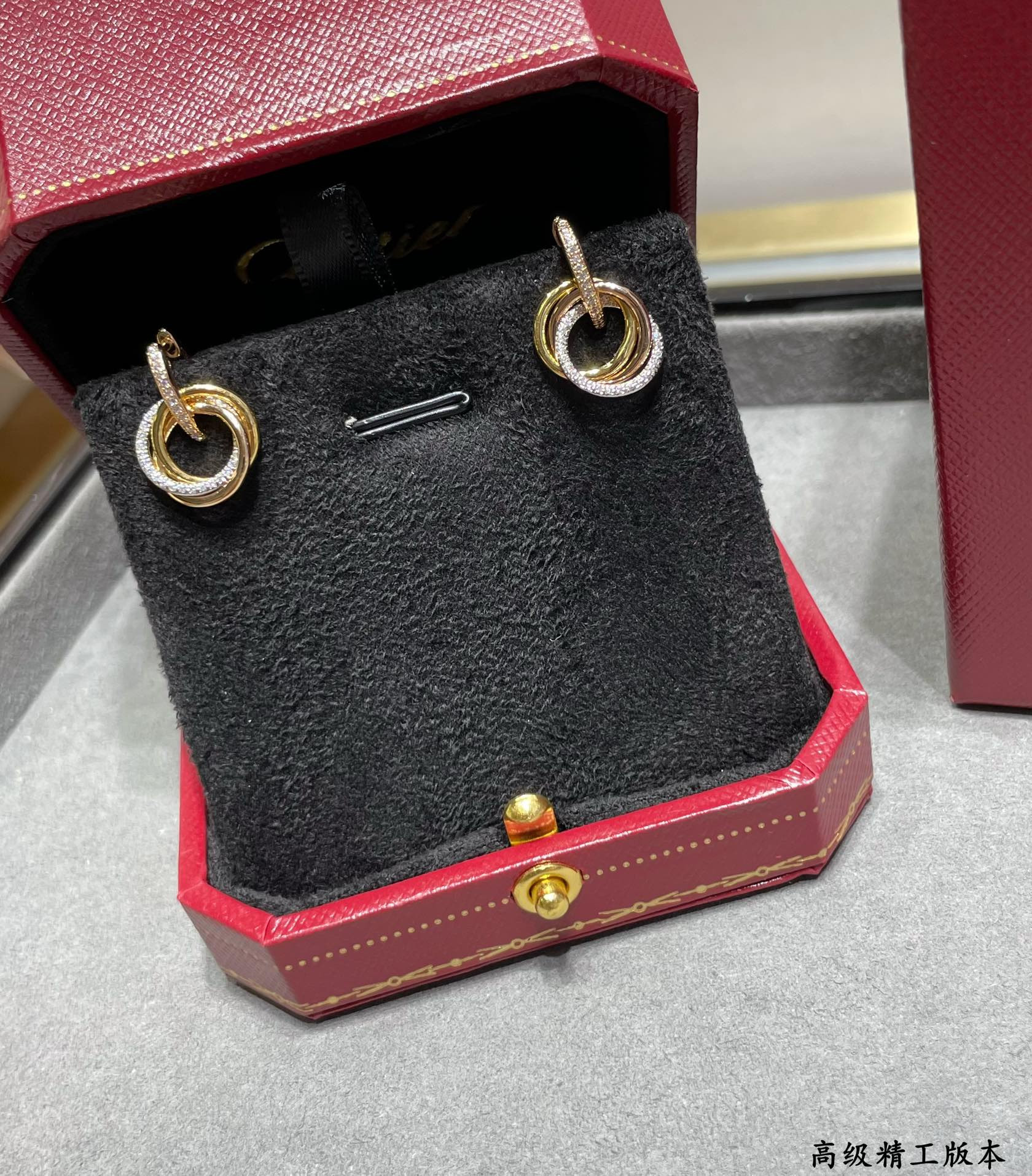 Cartier Small size triple-ring diamond Earrings