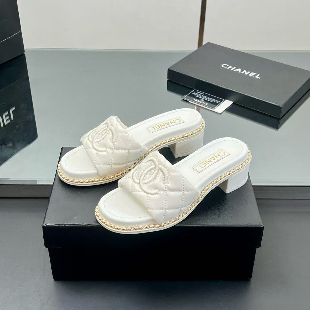 UA Chanel mules