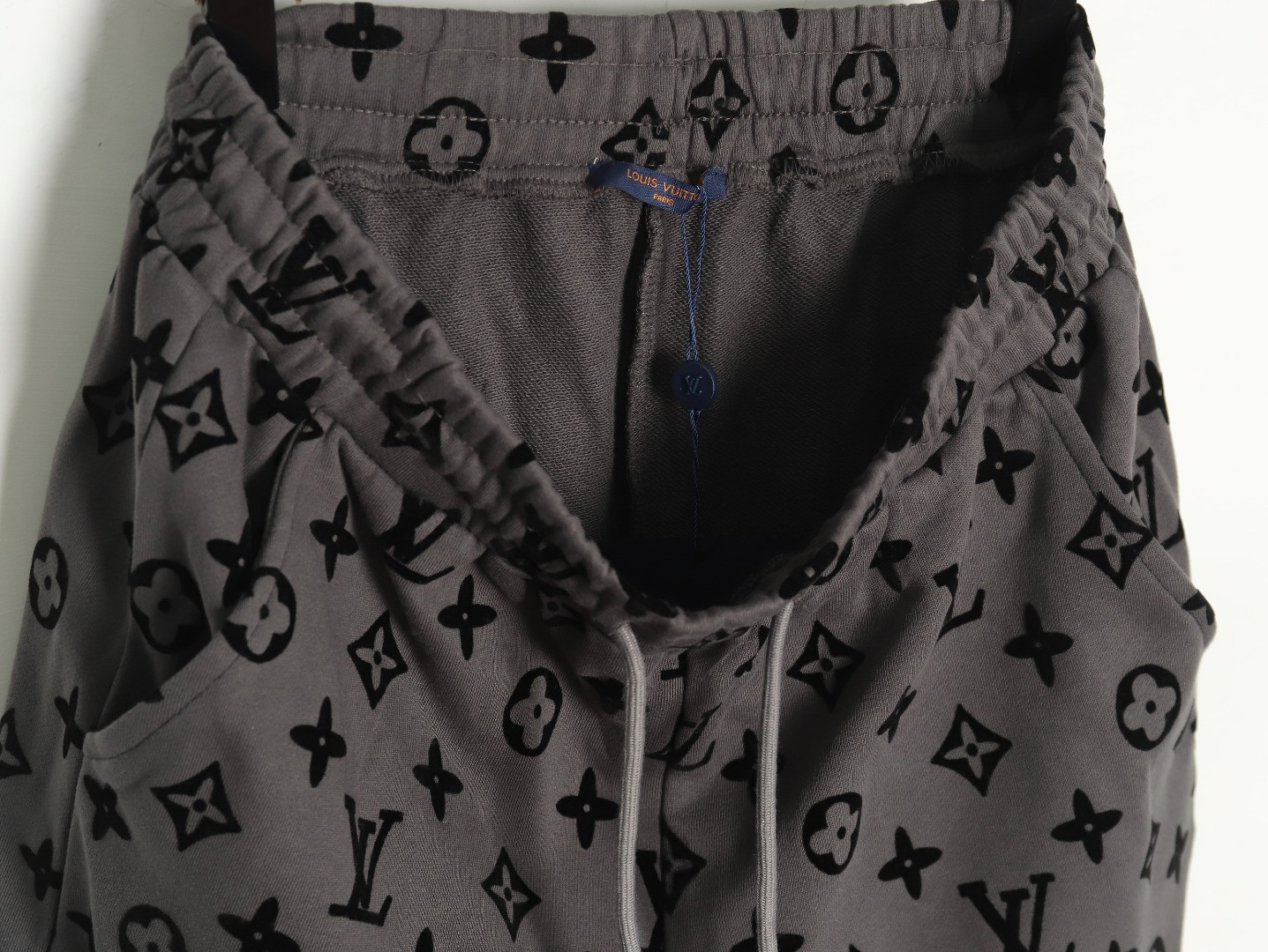 Louis Vuitton LV 24SS shorts