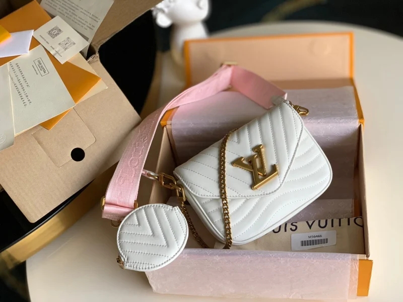 LOUIS VUITTON NEW WAVE MULTI-POCHETTE M56466
