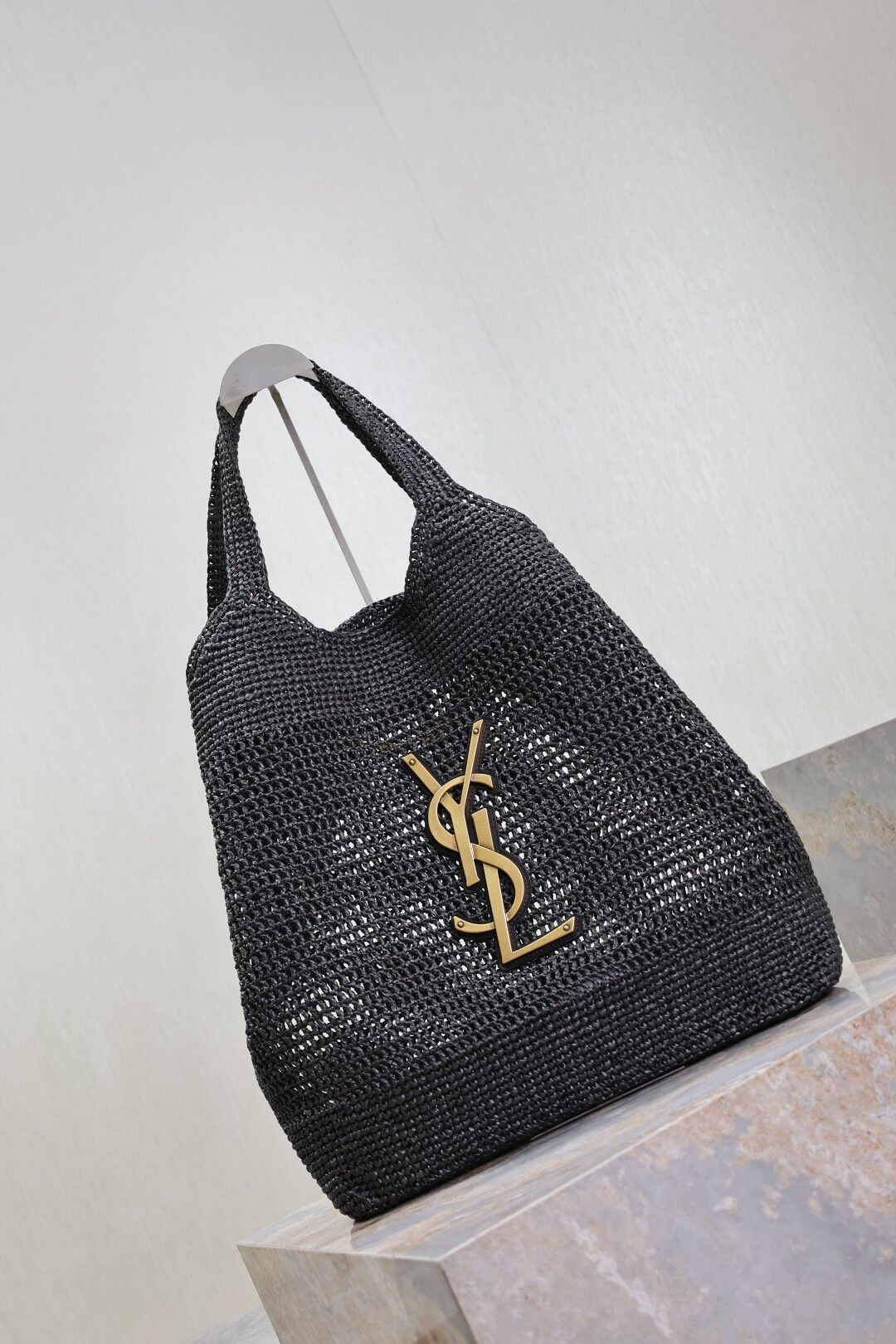 YSL ICARE IN RAFFIA 37-55x43x5cm