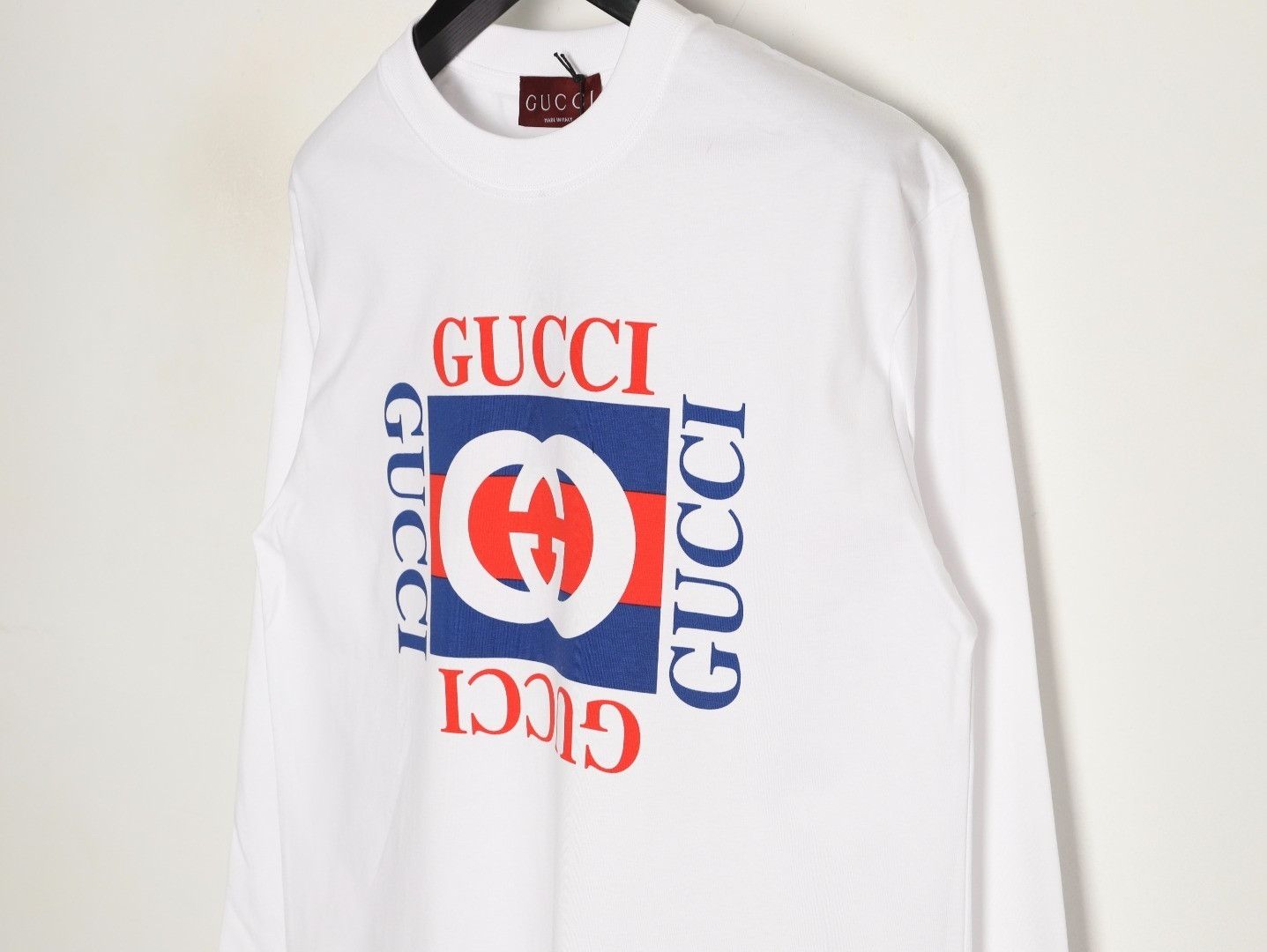 Gucci Long-sleeved T-shirt