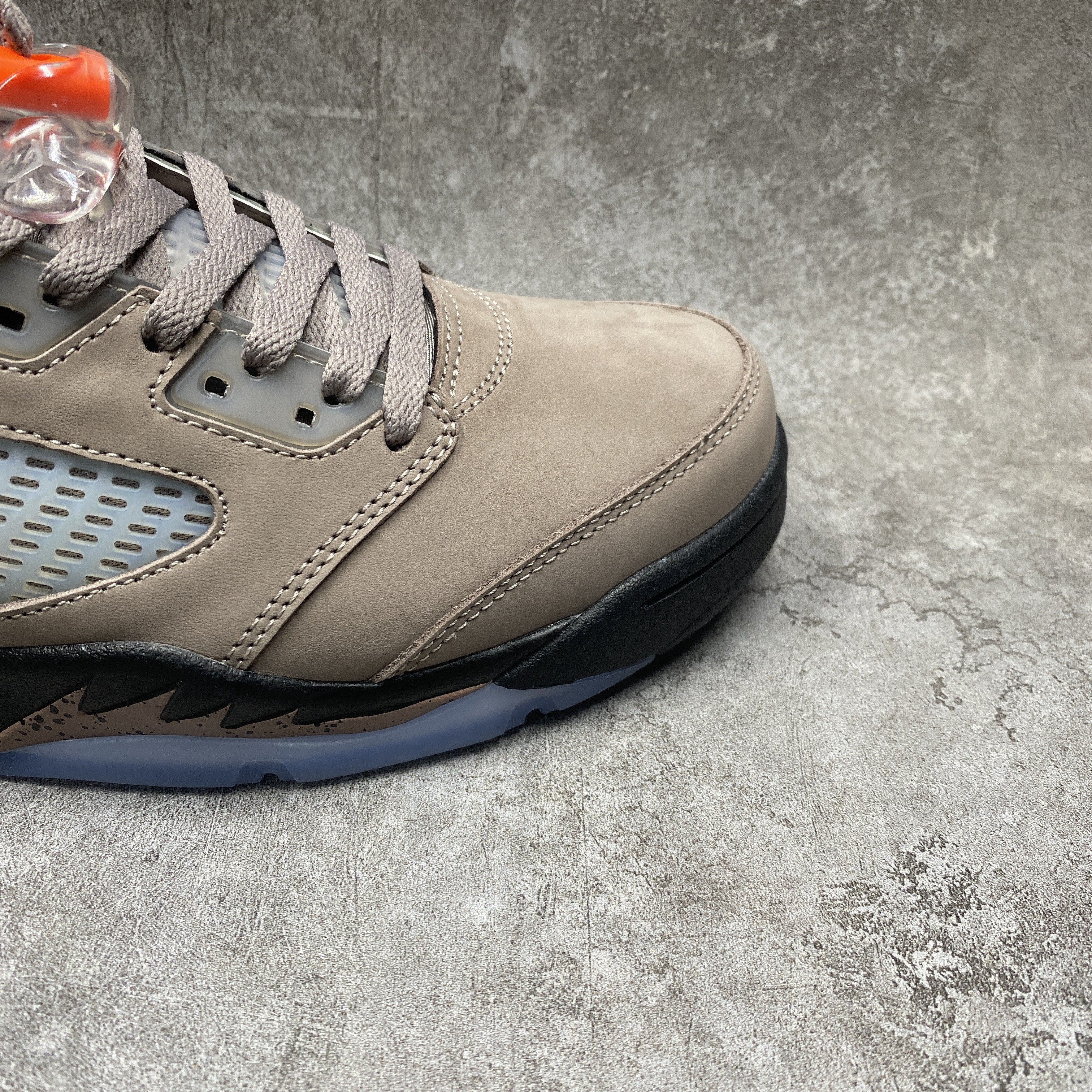 PSG x Air Jordan 5 Retro Low Pumice