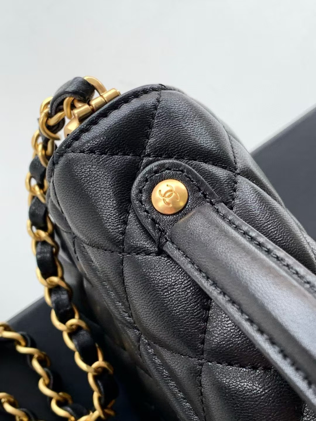 Chanel Mini Flap Top Handle Bag 12x22x6cm