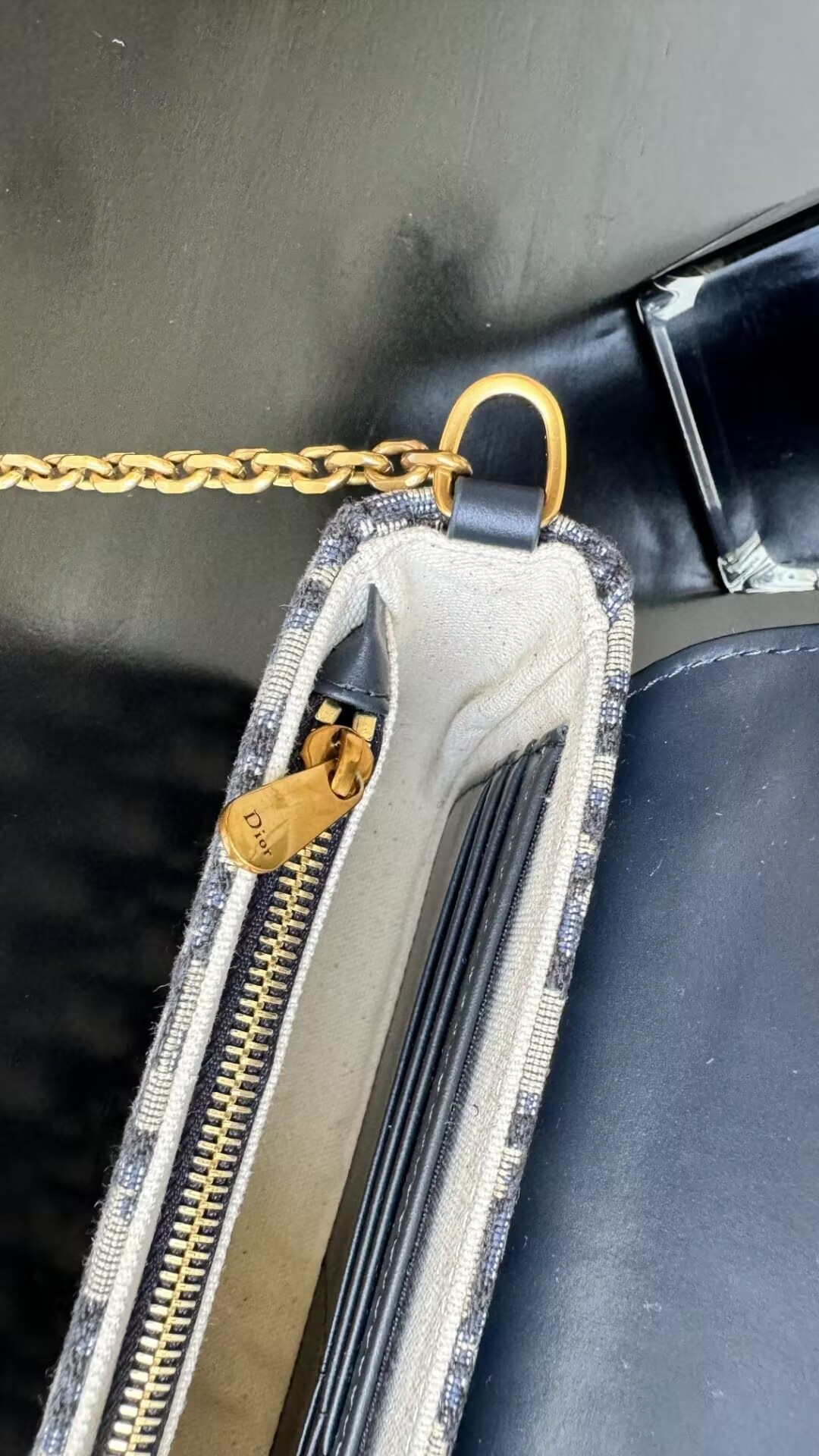 Dior Medium Saddle Pouch with Chain 21.5x13.5x4.5cm