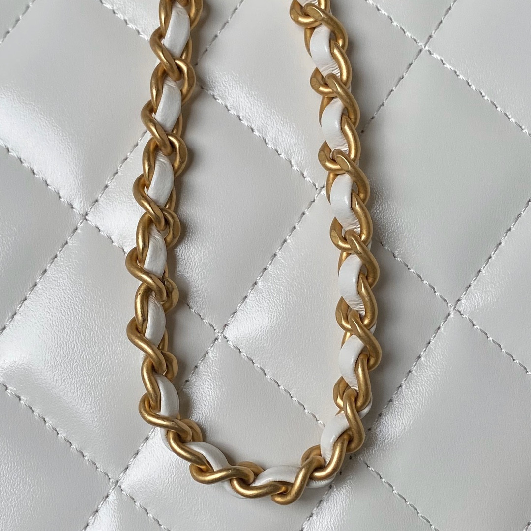 Chanel Small 24C Flap Bag  AS2649 22×14.5×8cm