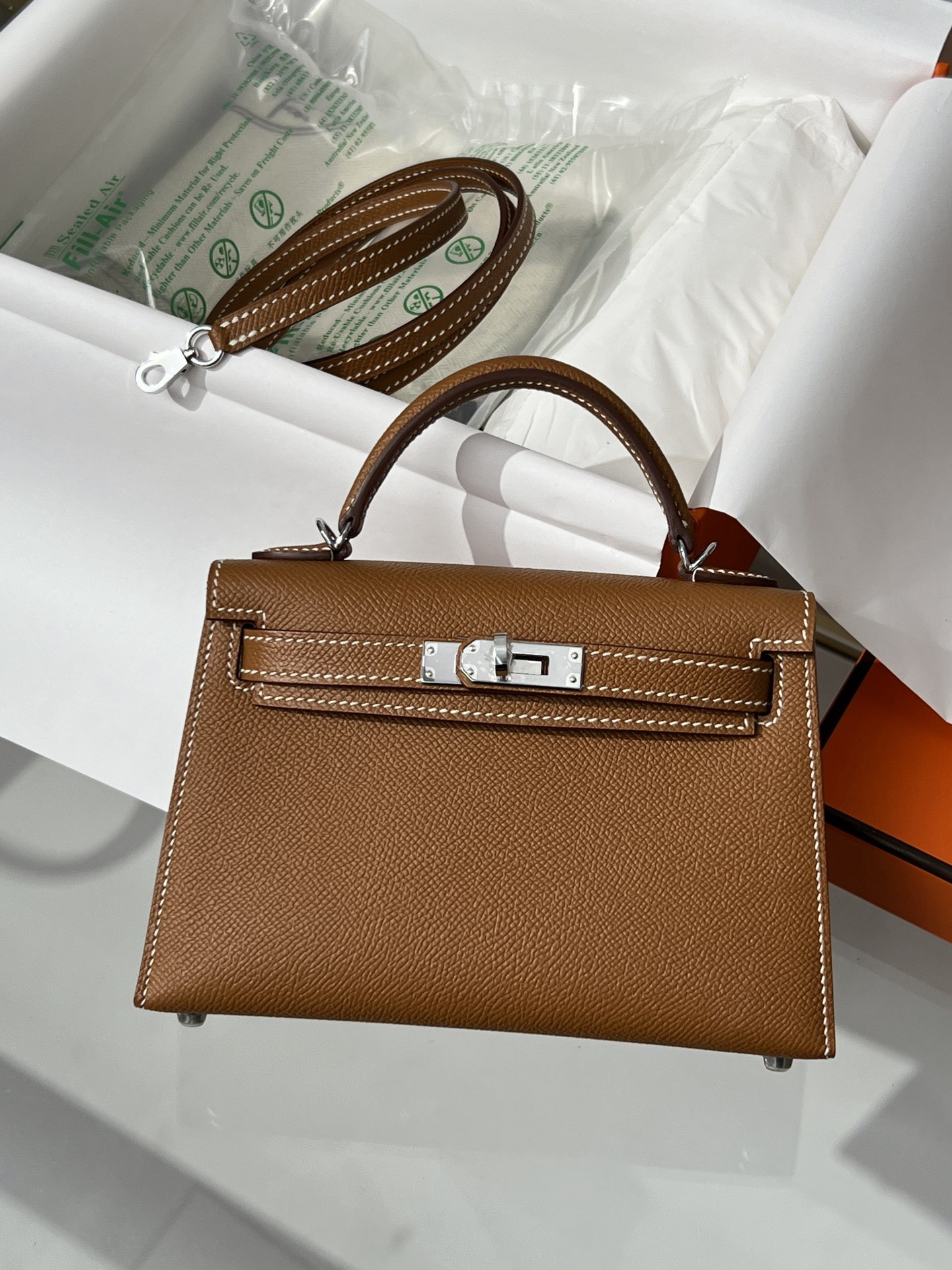 Hermès Mini Kelly 19 19×6×12CM