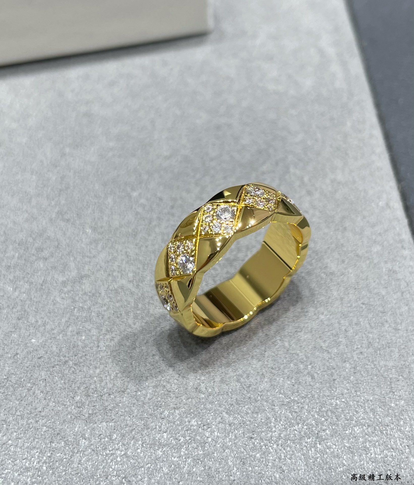 Chanel Wide diamond square Ring