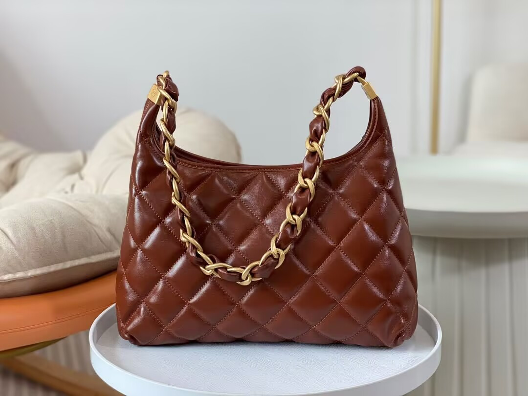 Chanel Hobo Bag   30×28×11cm