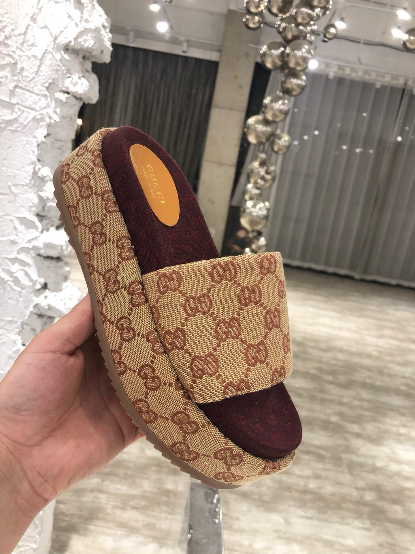 GUCCI WOMEN