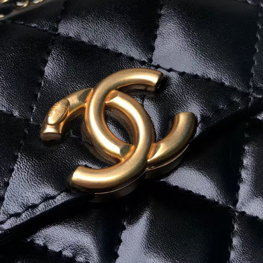 Chanel Mini Flap Bag 12x9x2cm