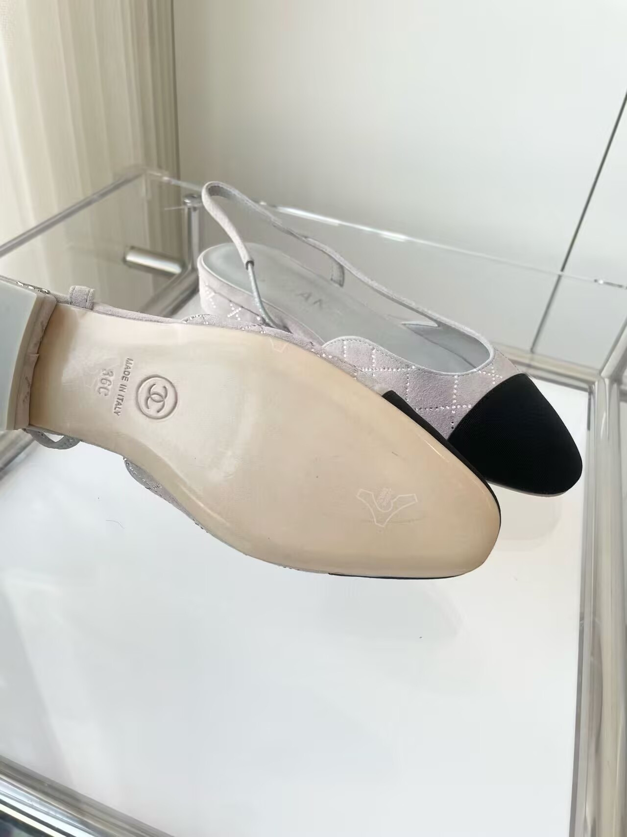 UA CHANEL SLINGBACKS FLAT