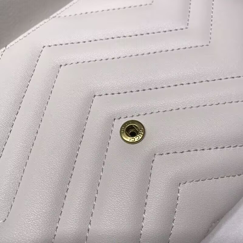 Gucci GG Marmont Super Mini Bag 20x13x6cm