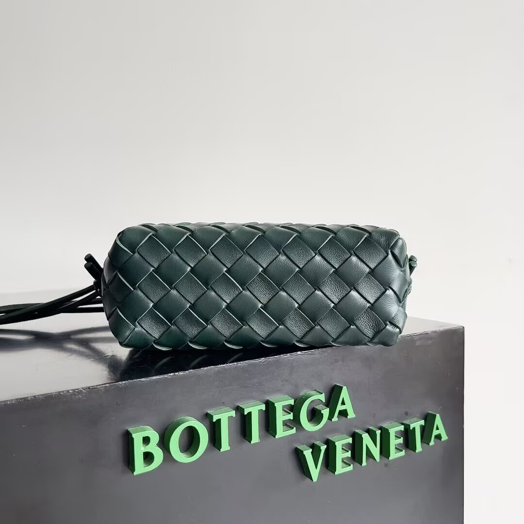 Bottega Veneta Small Loop Cross-Body Bag 17x10x6cm