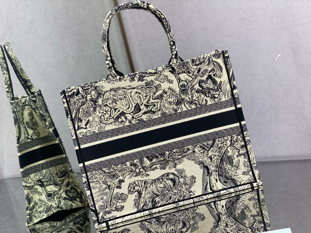 LARGE DIOR BOOK TOTE Ecru and Blue Toile de Jouy Embroidery 16.5 x 14 x 7.5 inches