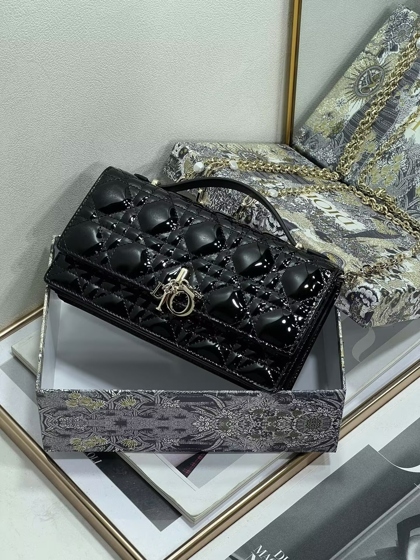 MISS DIOR MINI HANDBAG 21x11.5x4.5cm