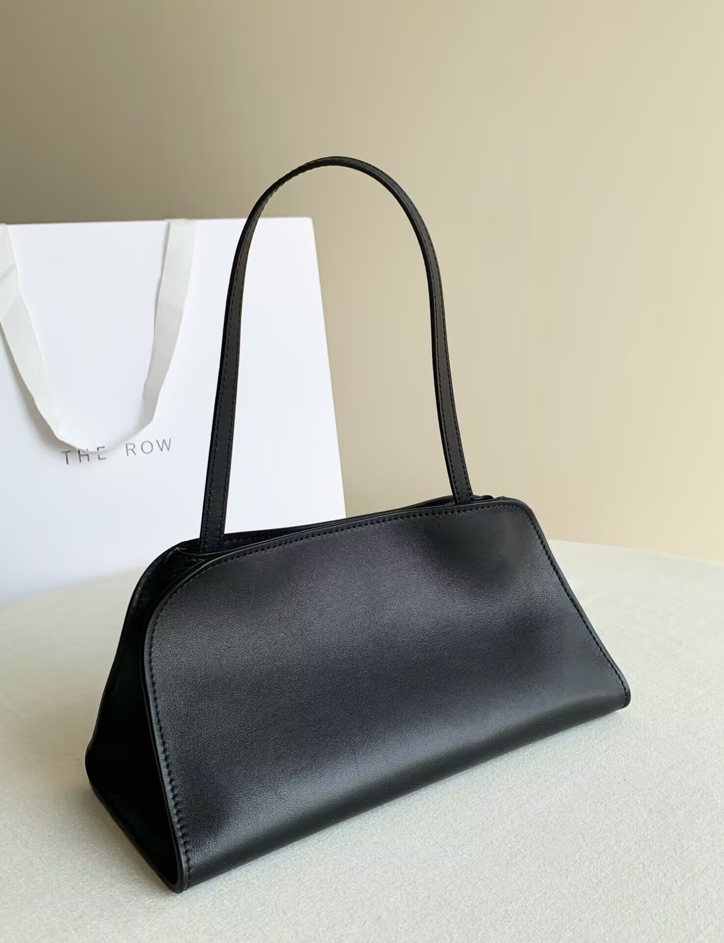 The Row Peggy Clutch in Leather 28x13x14cm