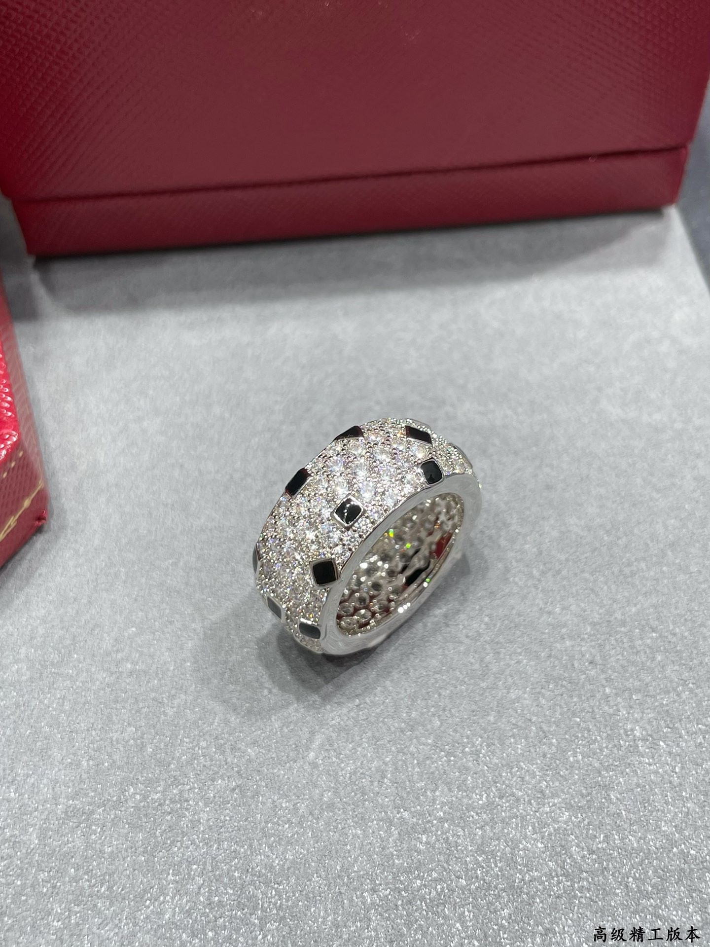 Cartier spotted leopard ring