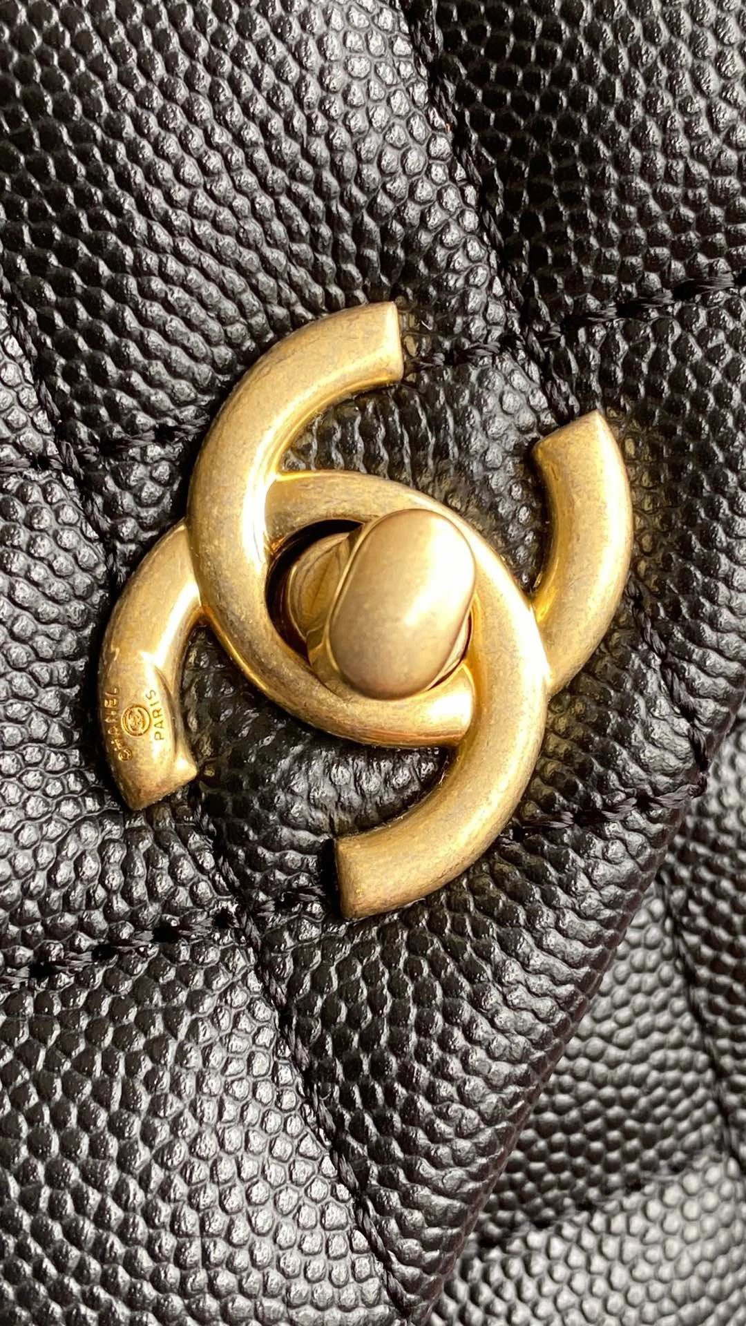 CHANEL FLAP BAG WITH TOP HANDLE