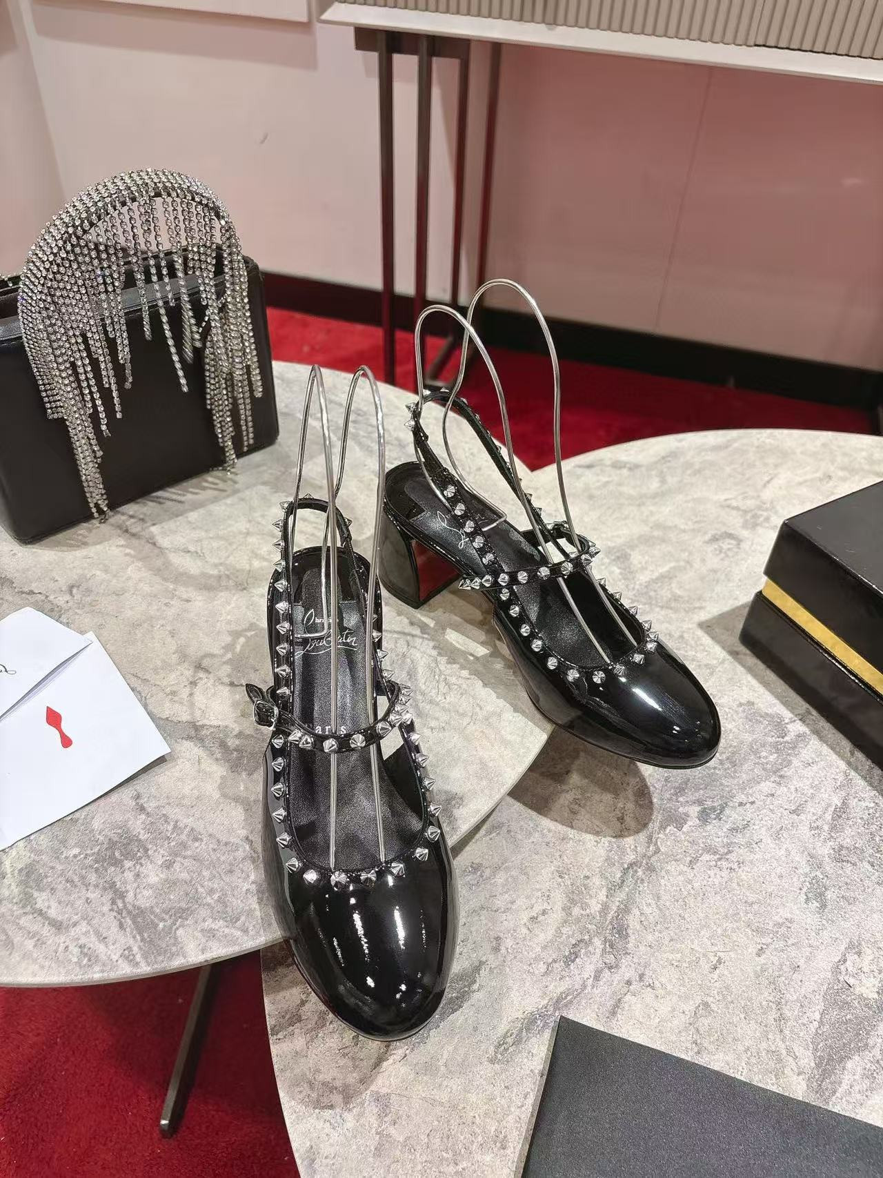 UA Christian Louboutin Mary Jane Pumps Janispikes Slingback Pumps