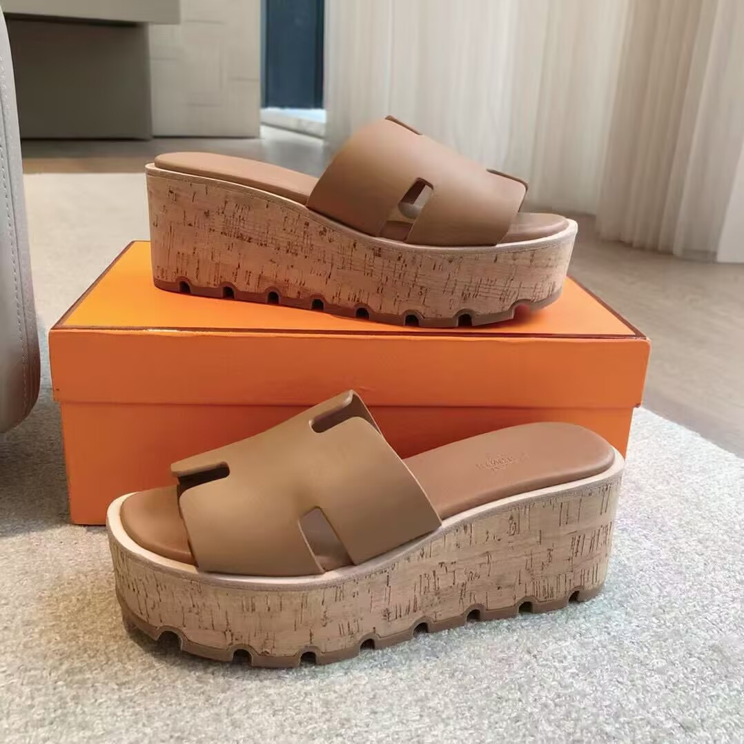 UA Hermes Eze 30 Sandal