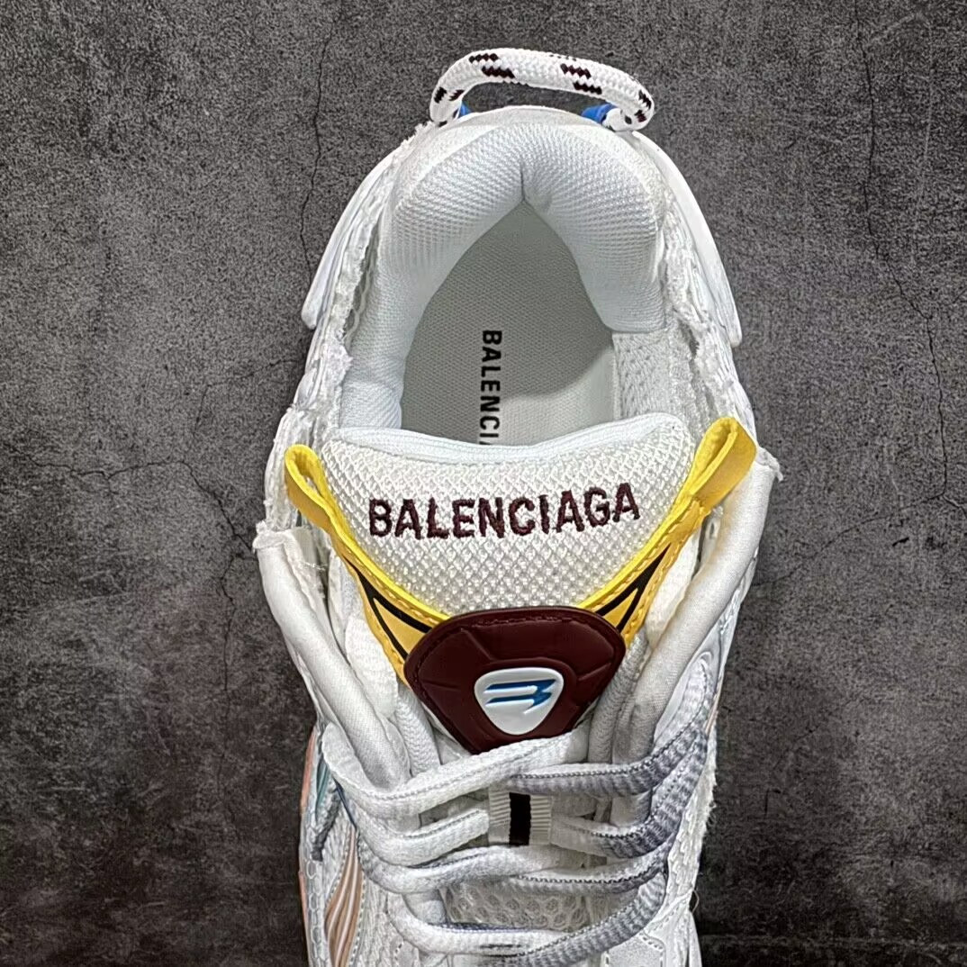 UA Balenciaga Runner Sneaker