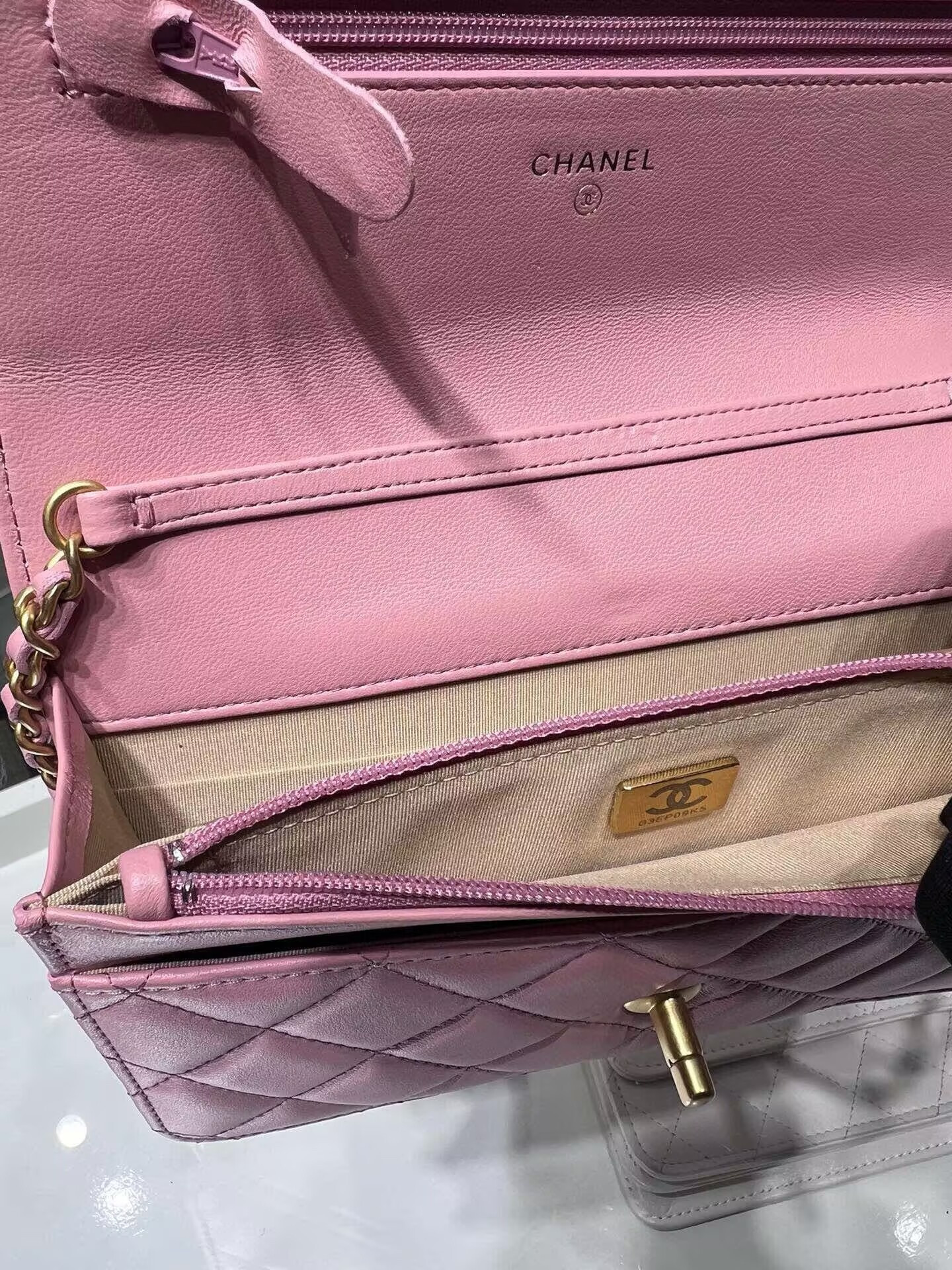 Chanel 25SS woc AP1450 19cm