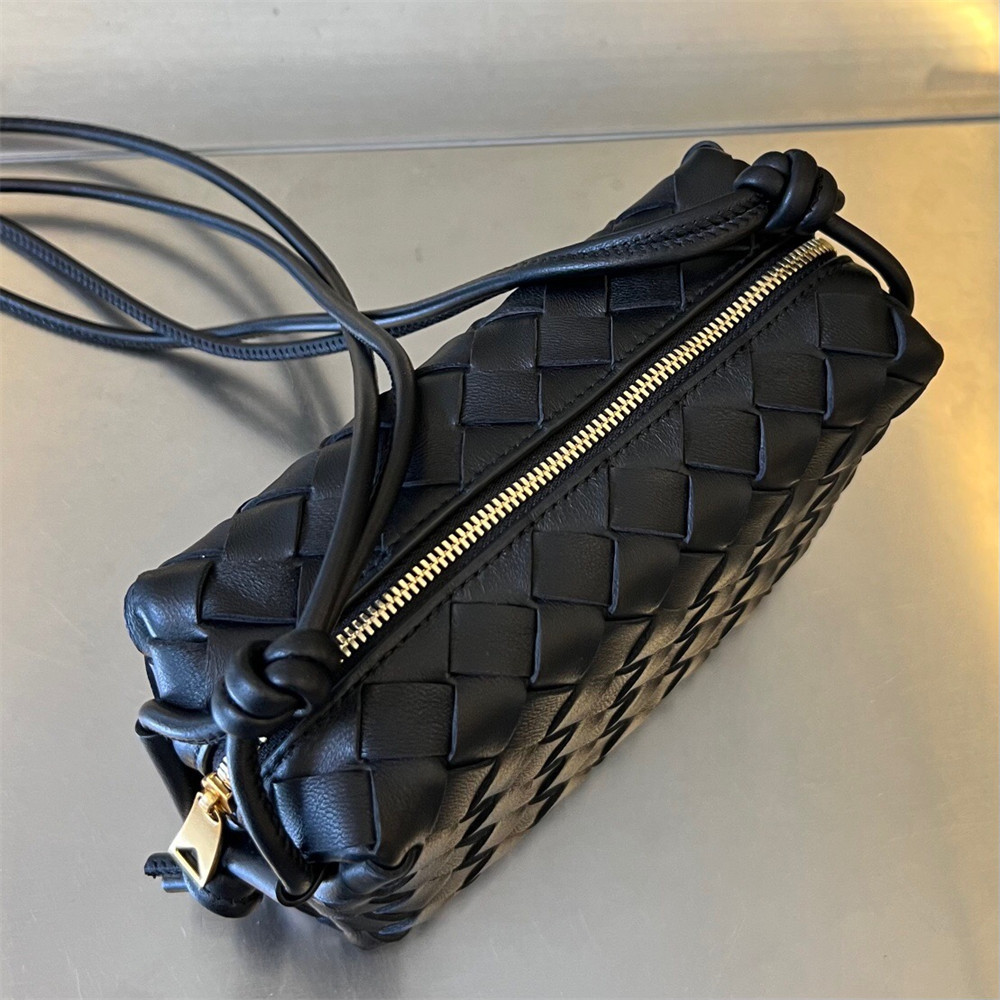 Bottega Veneta Small Loop Cross-Body Bag 17x10x6cm