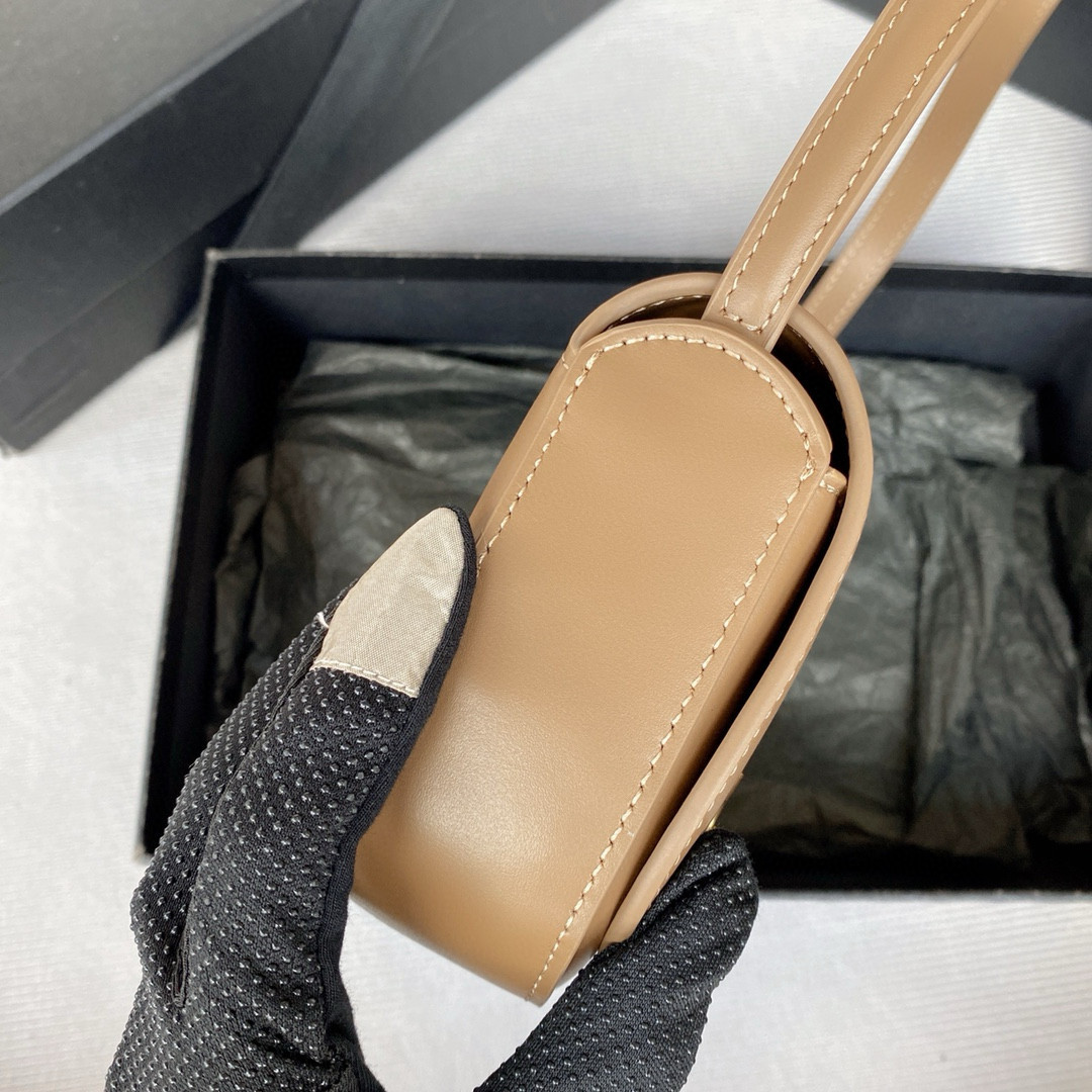 YSL VOLAIRE 17.5x13.5x5cm