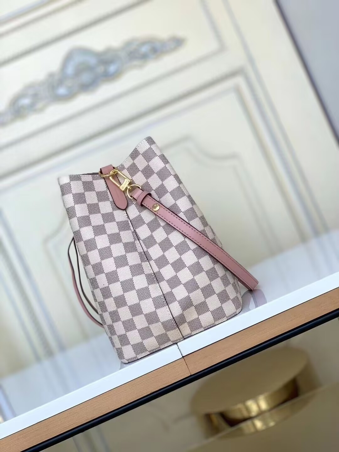 LV NéoNoé MM M44022 26x22x27cm