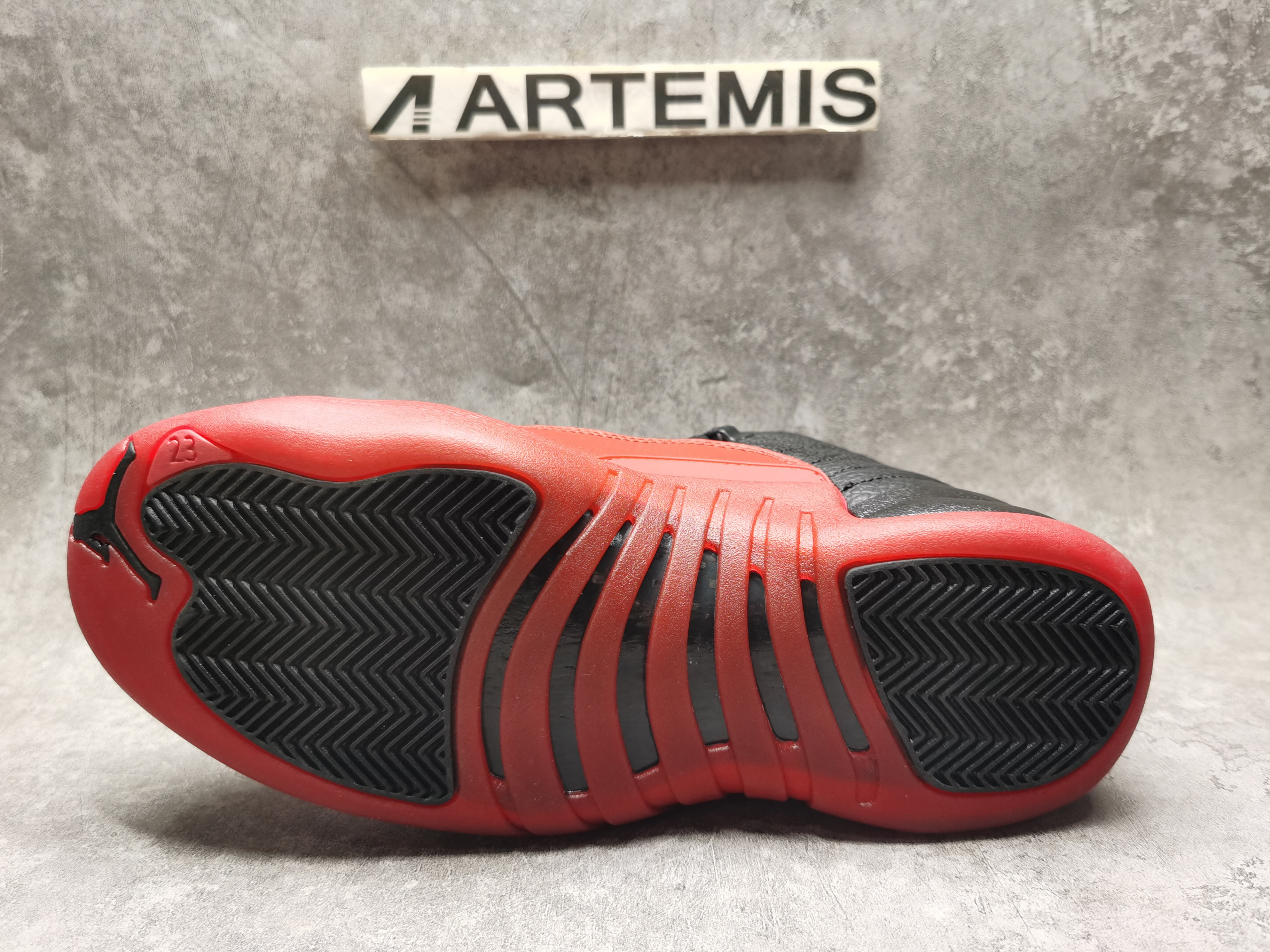 UA Air Jordan 12 Retro Flu Game(2025)