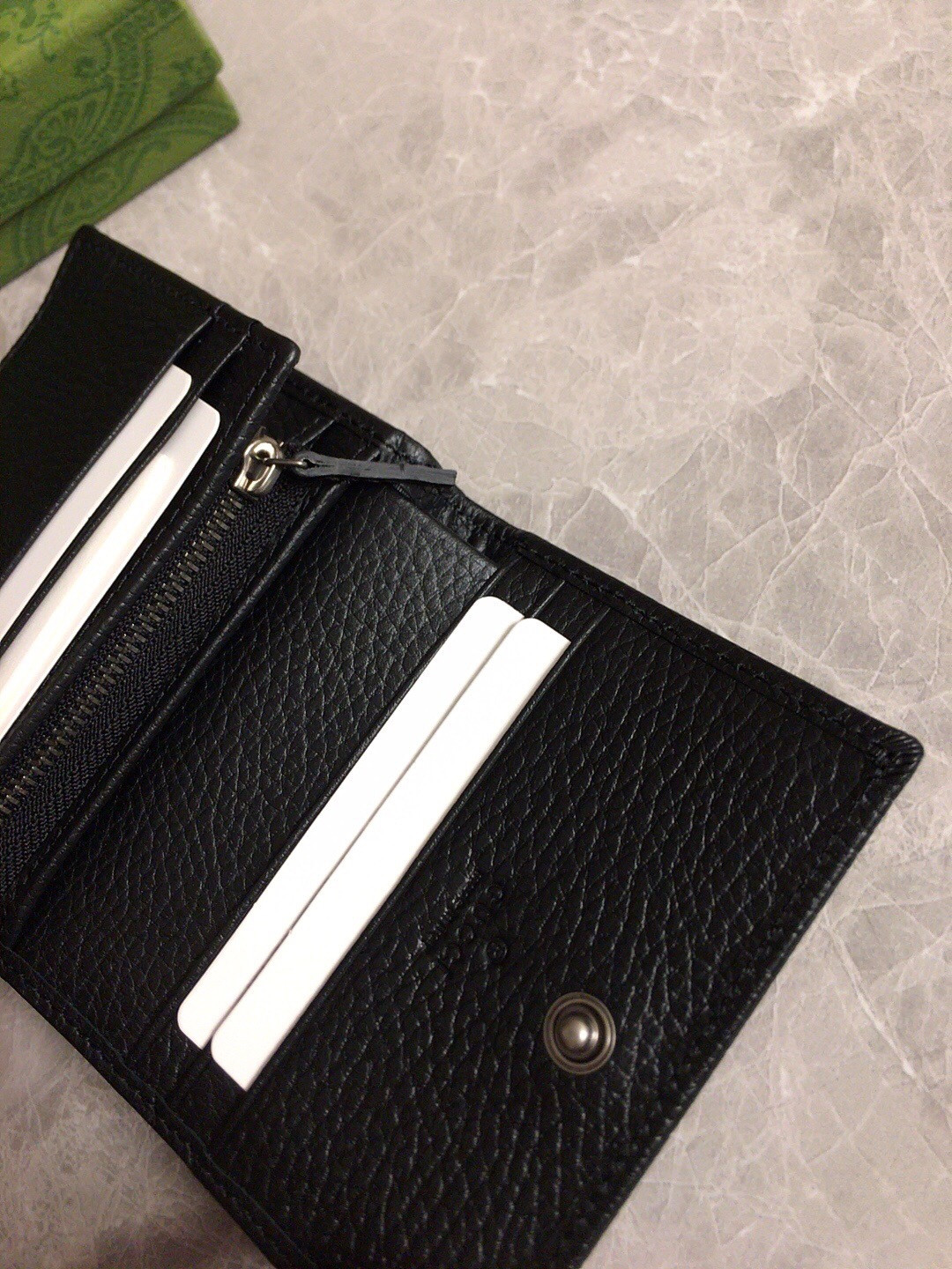 GUCCI HUHU card wallet 11x8.5x3cm