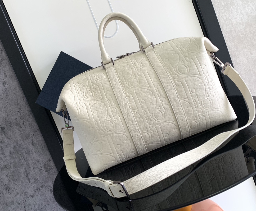 Dior Weekender 40 Beige Dior Gravity Leather and Beige Grained Calfskin 57.5 x 34.5 x 22 cm