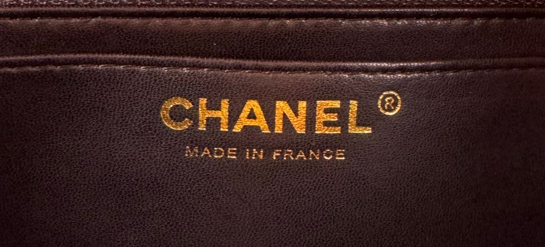 CHANEL MINI CLASSIC 11.12 HANDBAG 20 12 × 20 × 6 cm