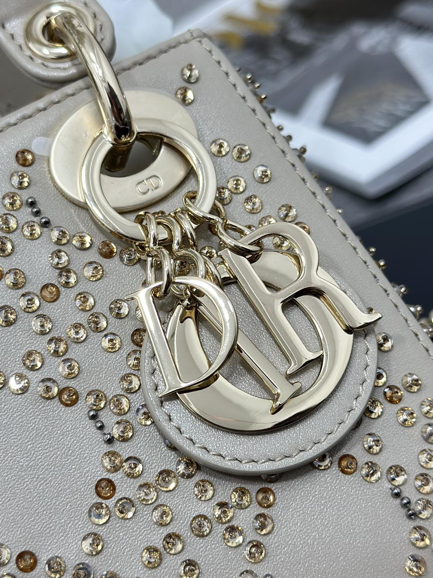 Dior Mini Lady Dior 17  x 15  x 7cm