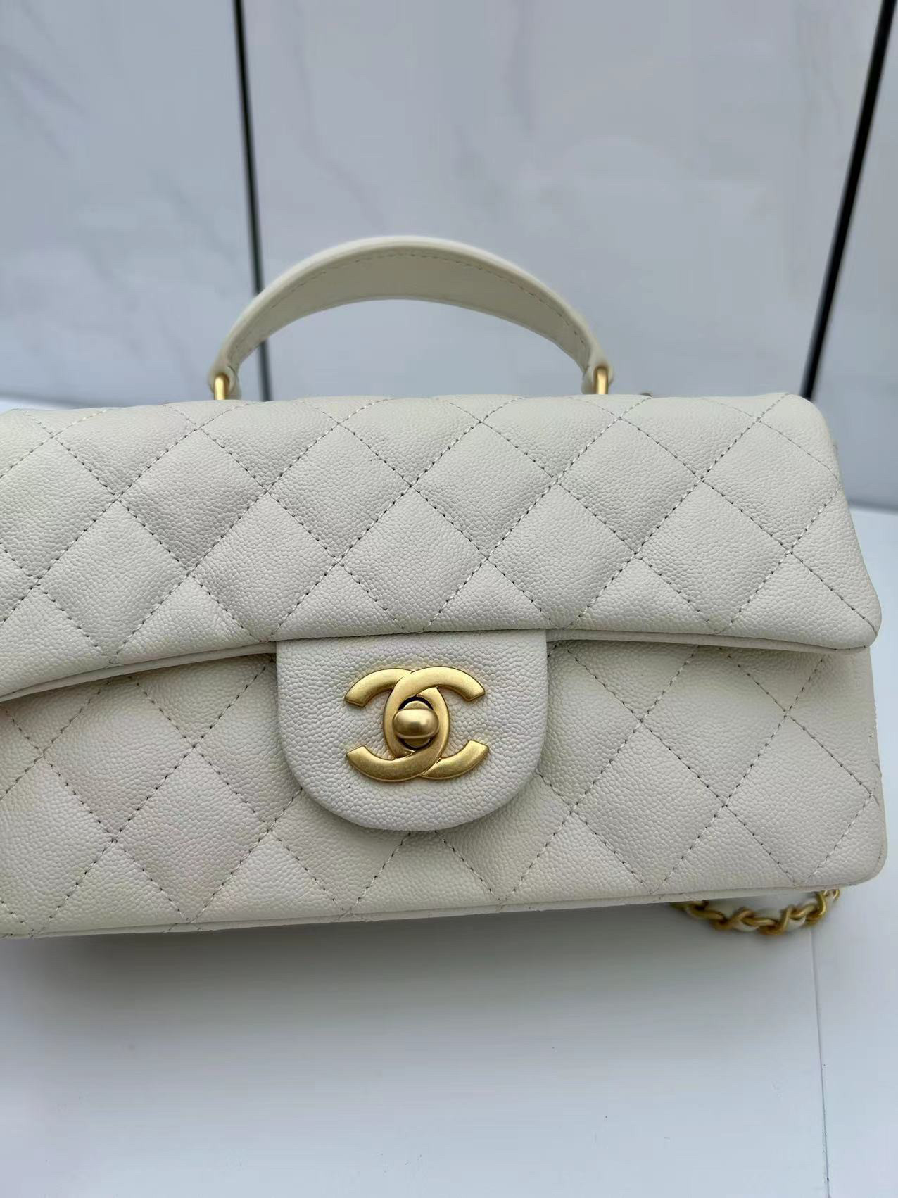 CHANEL Mini CF handle 20x12x6cm