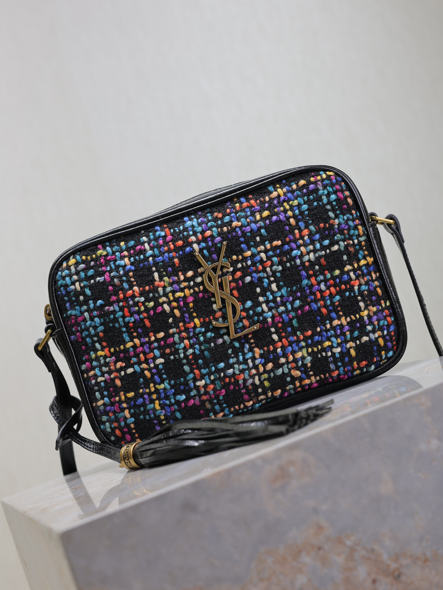 YSL LOULOU 23 x 16 x 6cm