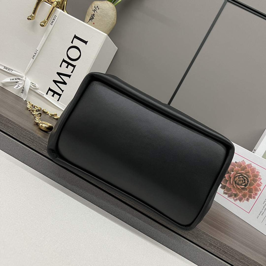 LOEWE Medium Squeeze bag in mellow nappa lambskin 34x33x13.5cm