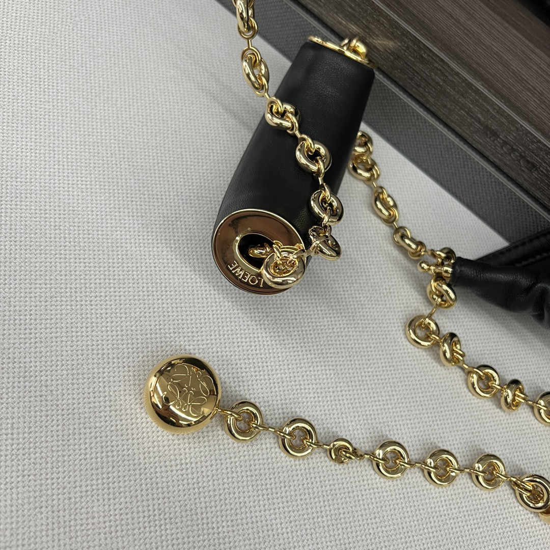 LOEWE Medium Squeeze bag in mellow nappa lambskin 34x33x13.5cm