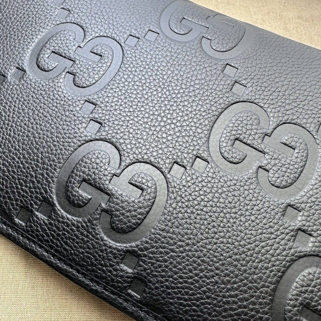 GUCCI Jumbo GG pouch 28.5x18x9cm
